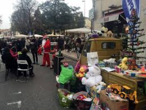 Mercatini Stiamo Vicini